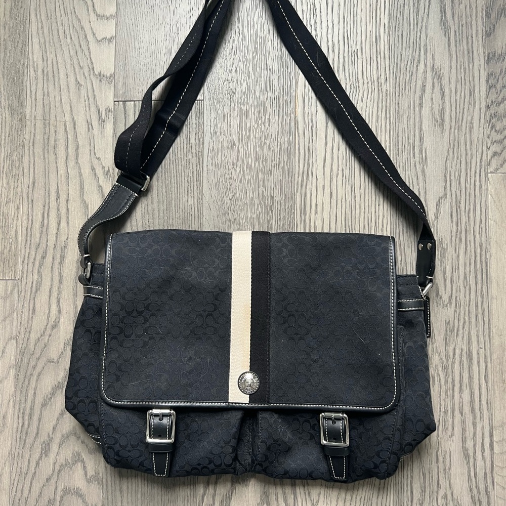Stylish Black and Cream Coach Messenger Bag